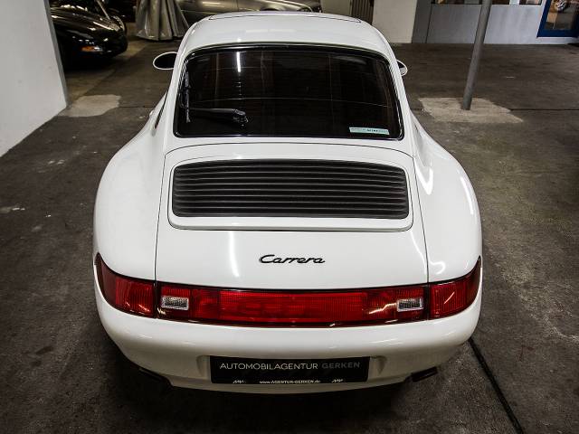 Porsche 911 Carrera