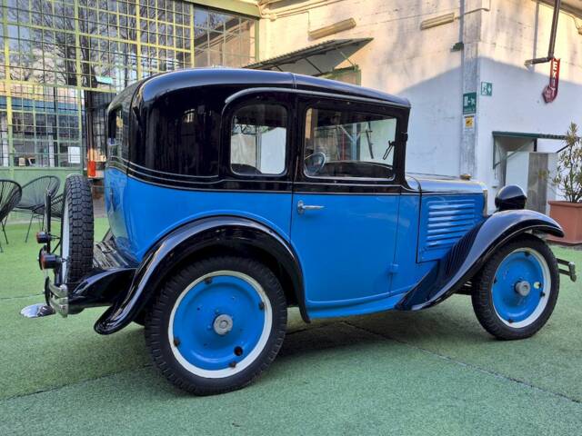 Austin 7 Saloon