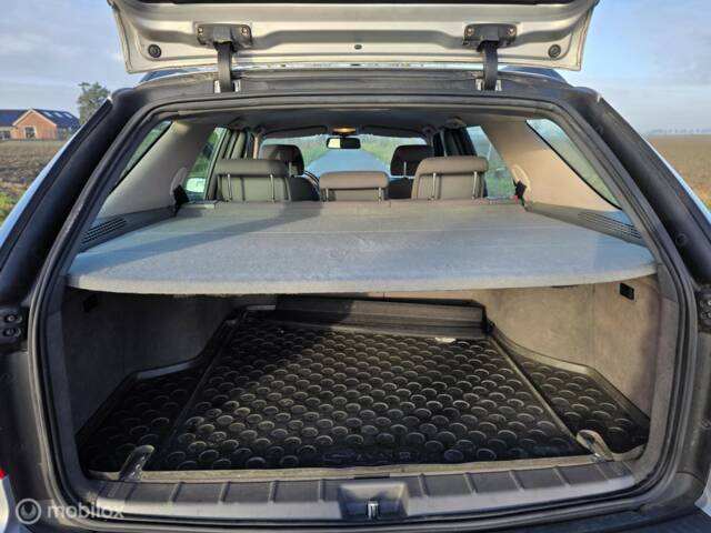 Saab 9-5 Hearse