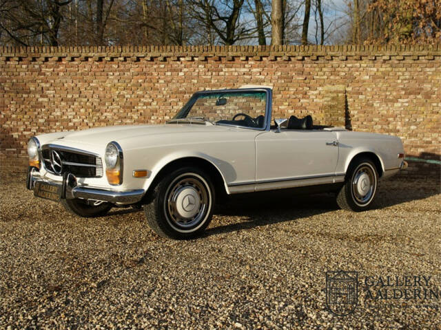 Image 1/50 of Mercedes-Benz 280 SL (1970)