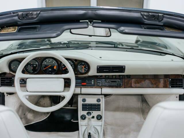 Porsche 911 Carrera 3.2 "25 years 911"