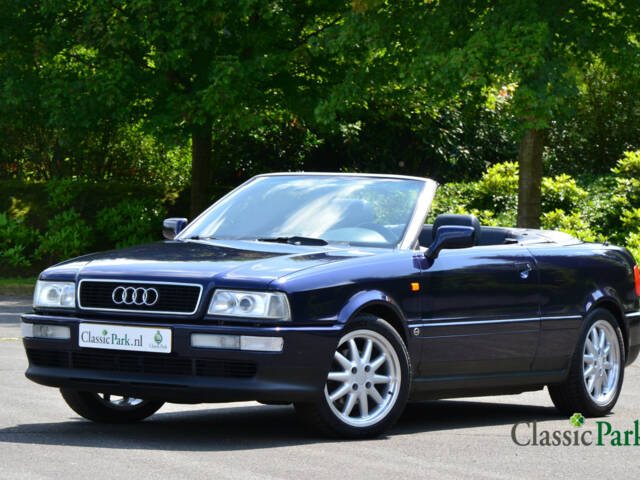 Imagen 1/50 de Audi Cabriolet 2.6 (1997)