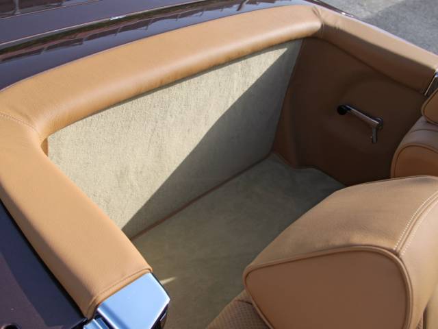 Mercedes-Benz 280 SL