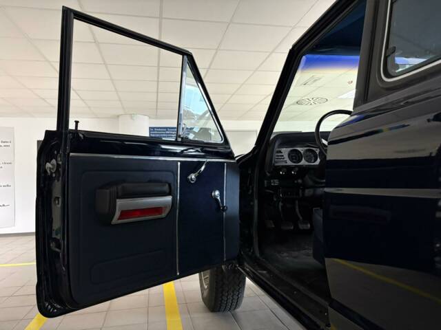 Jeep Cherokee Chief