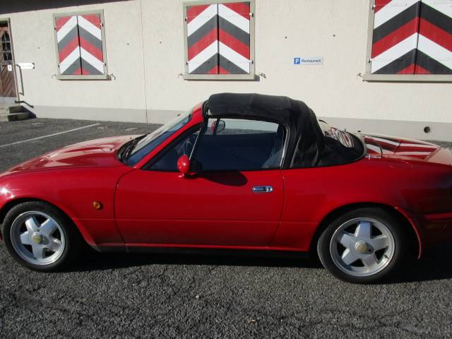 Mazda MX-5 1.6