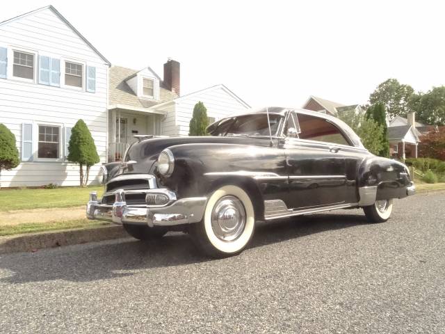 Bild 1/8 von Chevrolet Deluxe Styleline Hardtop Coupé (1951)