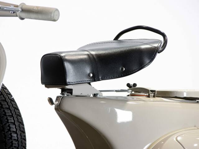 Piaggio Vespa 125