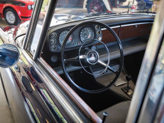 Rover 3.5 Litre Coupe