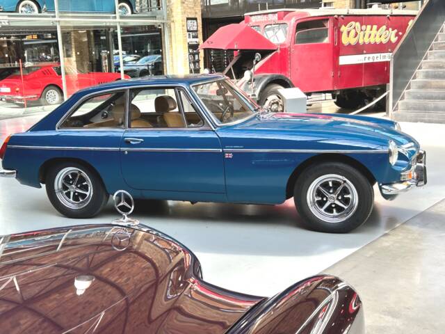 MG MGB GT