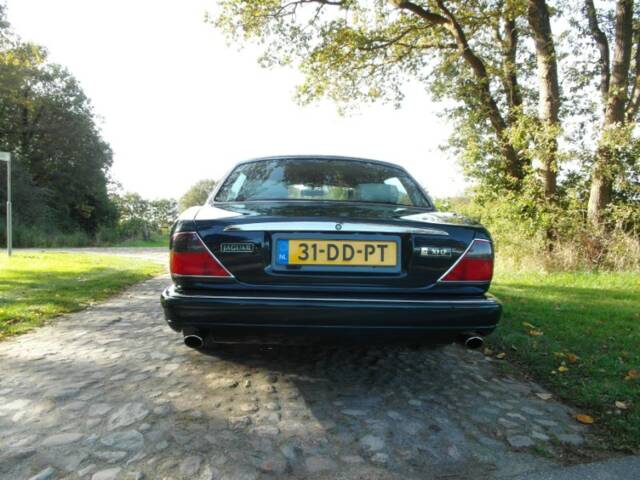 Jaguar XJ12 6.0