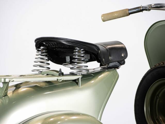 Piaggio Vespa 125