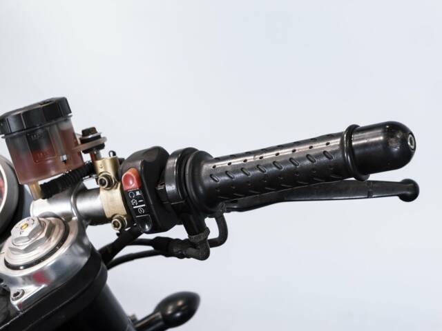 Moto Guzzi V11 Sport