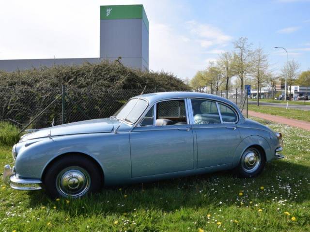 Jaguar Mk II 3.8
