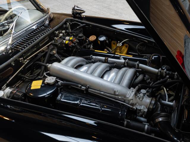 Mercedes-Benz 300 SL Roadster
