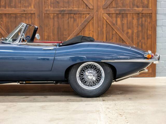 Jaguar E-Type 3.8