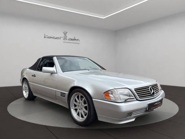 Mercedes-Benz SL 320