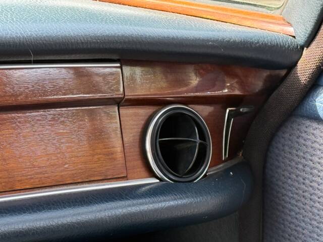 Mercedes-Benz 280 SE