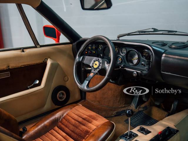 Ferrari Dino 208 GT4