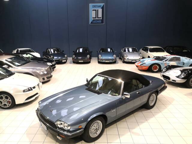 Image 1/36 de Jaguar XJ-S Convertible (1988)