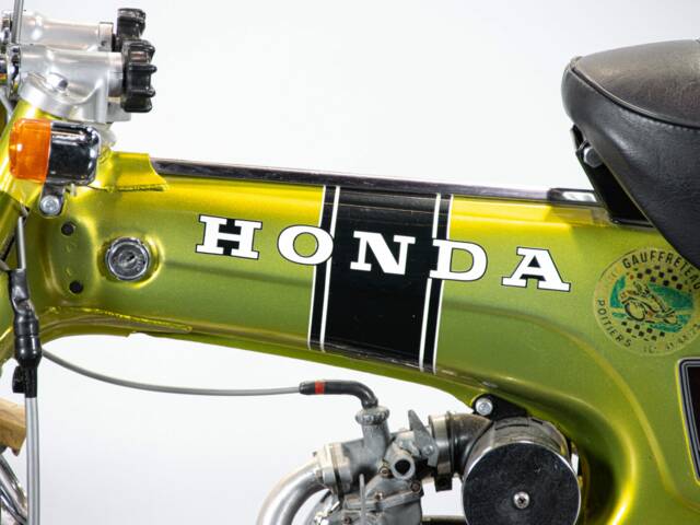 Honda ST 70 Dax