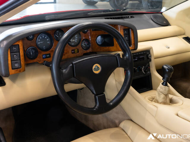 Lotus Esprit SE