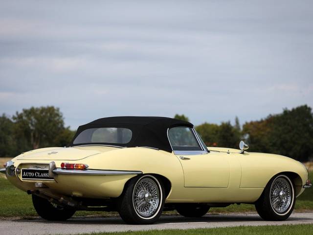 Jaguar E-Type