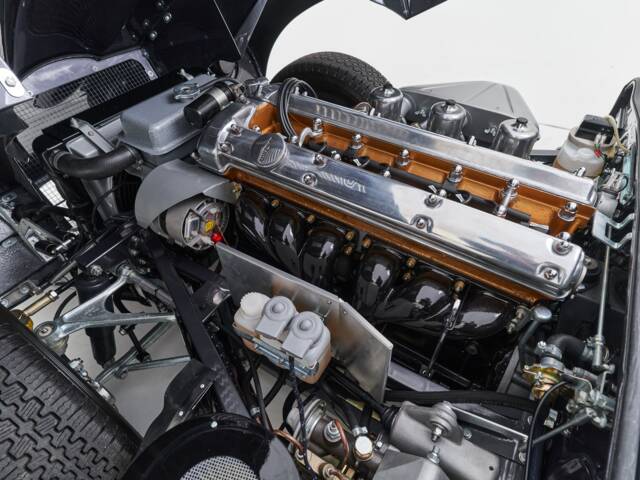 Jaguar E-Type 4.2