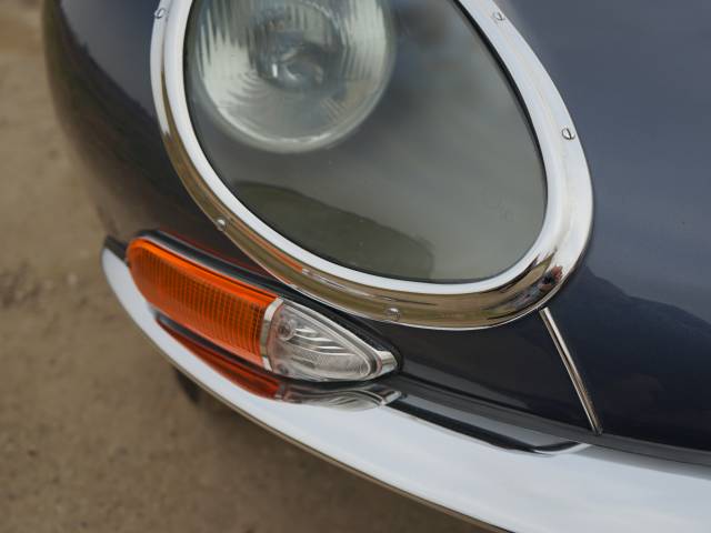 Jaguar E-Type 3.8