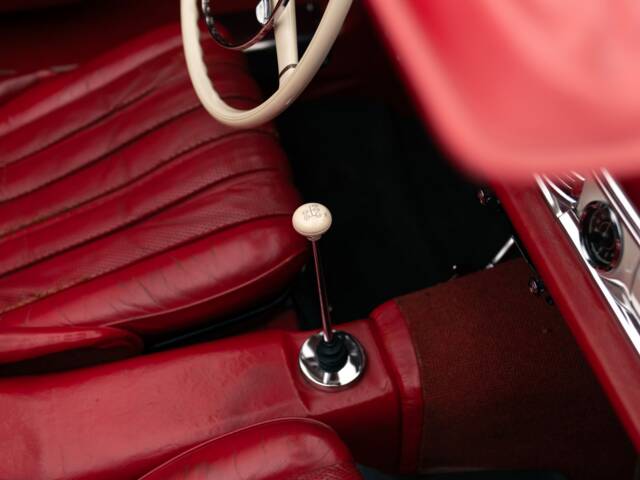 Mercedes-Benz 300 SL Roadster