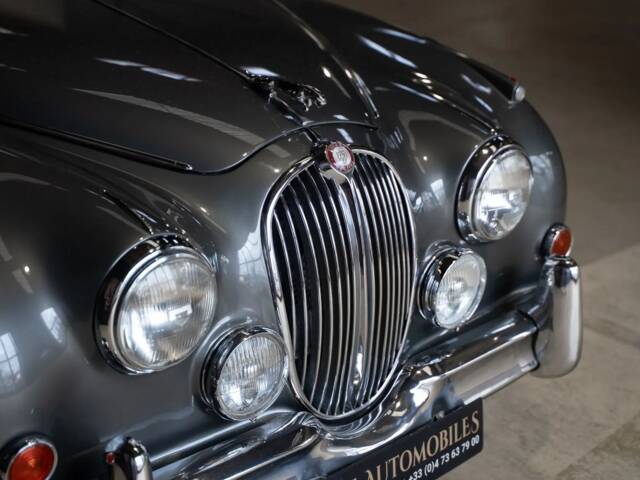 Jaguar Mk II 3.8