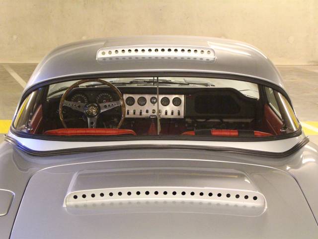 Jaguar E-Type 3.8