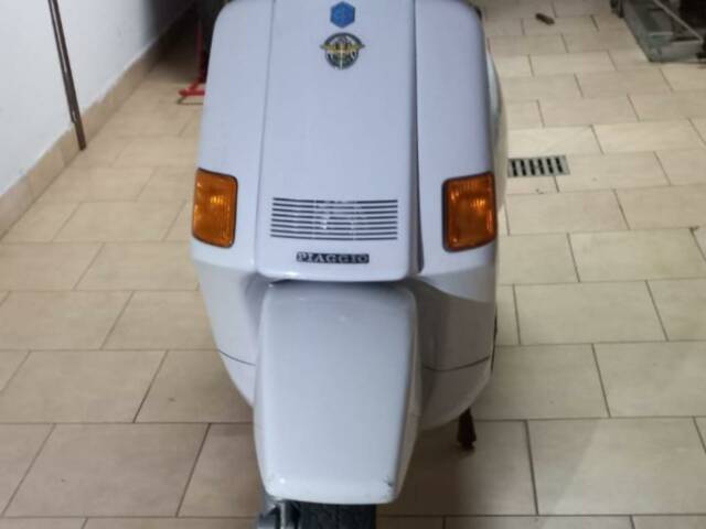 Piaggio Vespa Cosa 200