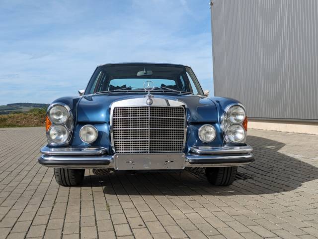 Mercedes-Benz 300 SEL 4.5