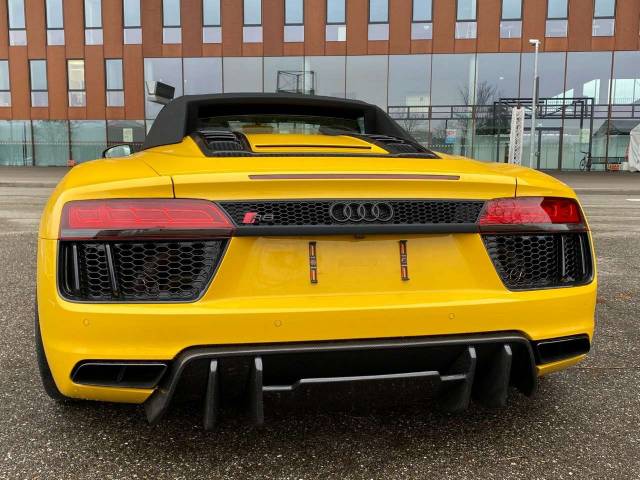 Audi R8 V10 Spyder