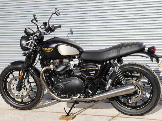 Triumph Street Twin Bonneville
