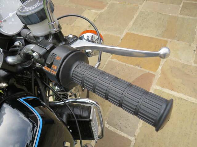 Suzuki GT 750