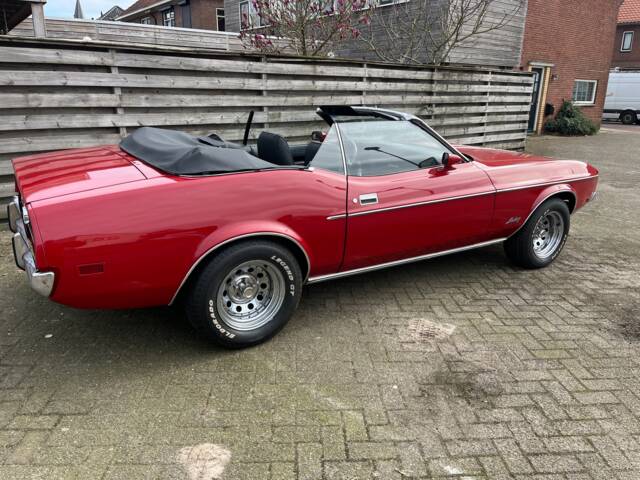 Ford Mustang 250