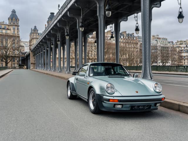 Porsche 911 Turbo 3.3