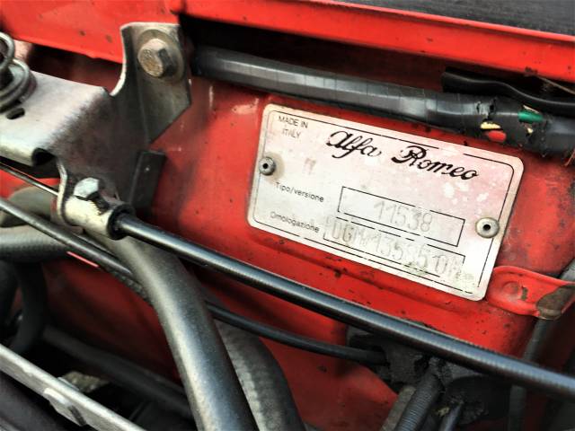 Alfa Romeo 2000 Spider Veloce