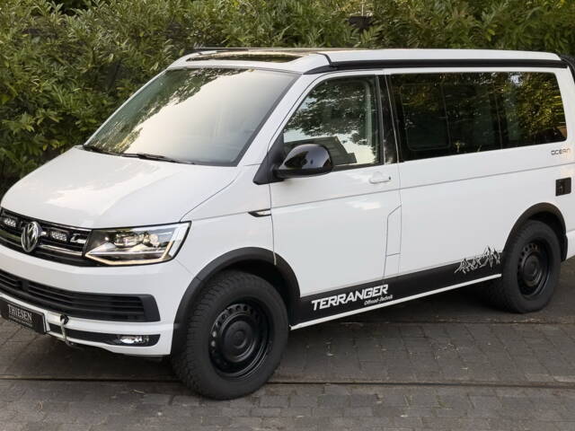 Imagen 1/32 de Volkswagen T6 Multivan 2.0 TDI (2017)