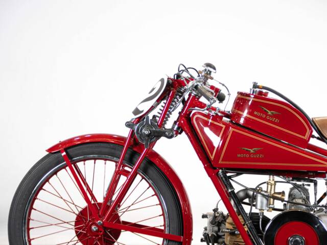 Moto Guzzi 250 SS