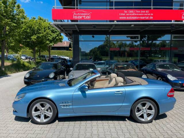 Image 1/19 of Mercedes-Benz SL 500 (2008)