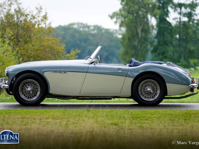 Austin-Healey 3000 Mk II (BN7)