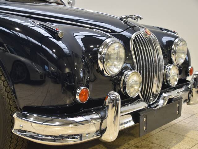 Jaguar Mk II 3.8