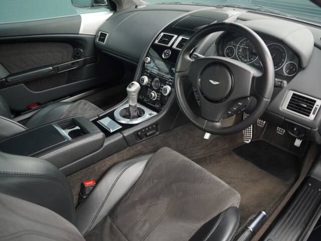 Aston Martin DBS