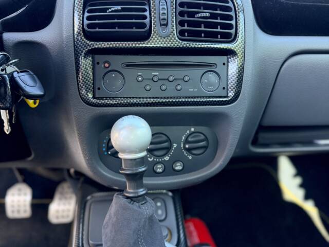 Renault Clio II V6