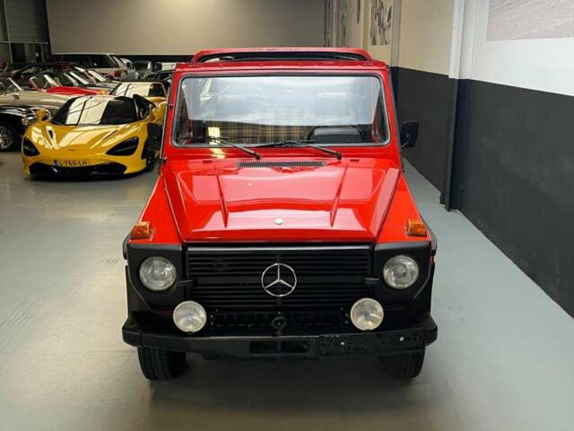 Mercedes-Benz 230 GE (SWB)