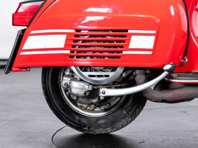 Piaggio Vespa 200 Rally