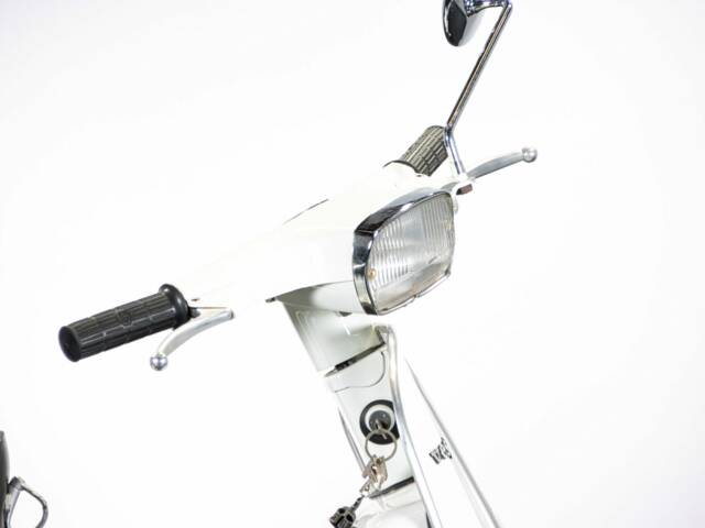 Piaggio Vespa 50 N Special