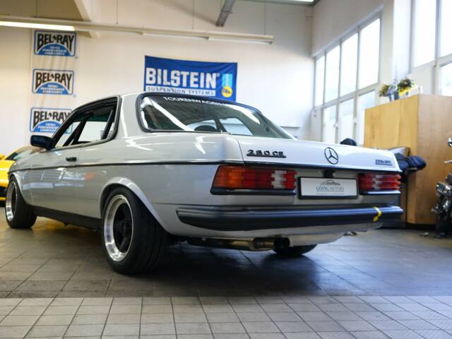 Mercedes-Benz 280 CE